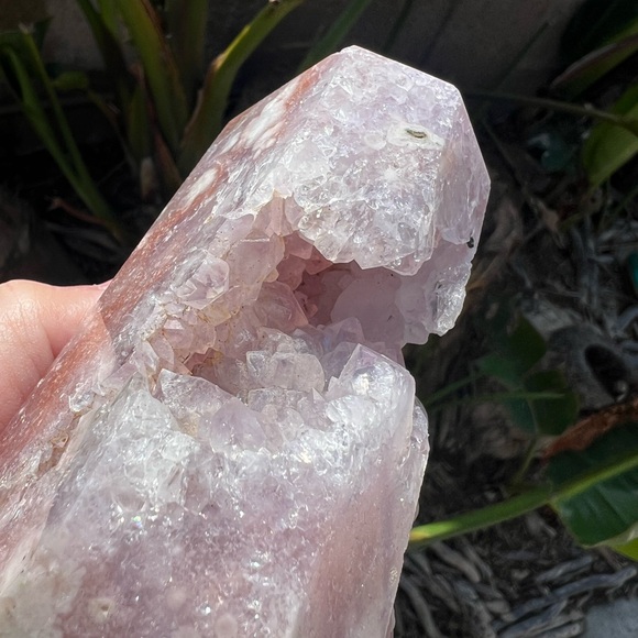 Brazilian Pink Amethyst Purple Flower Agate Tower - Picture 13 of 13